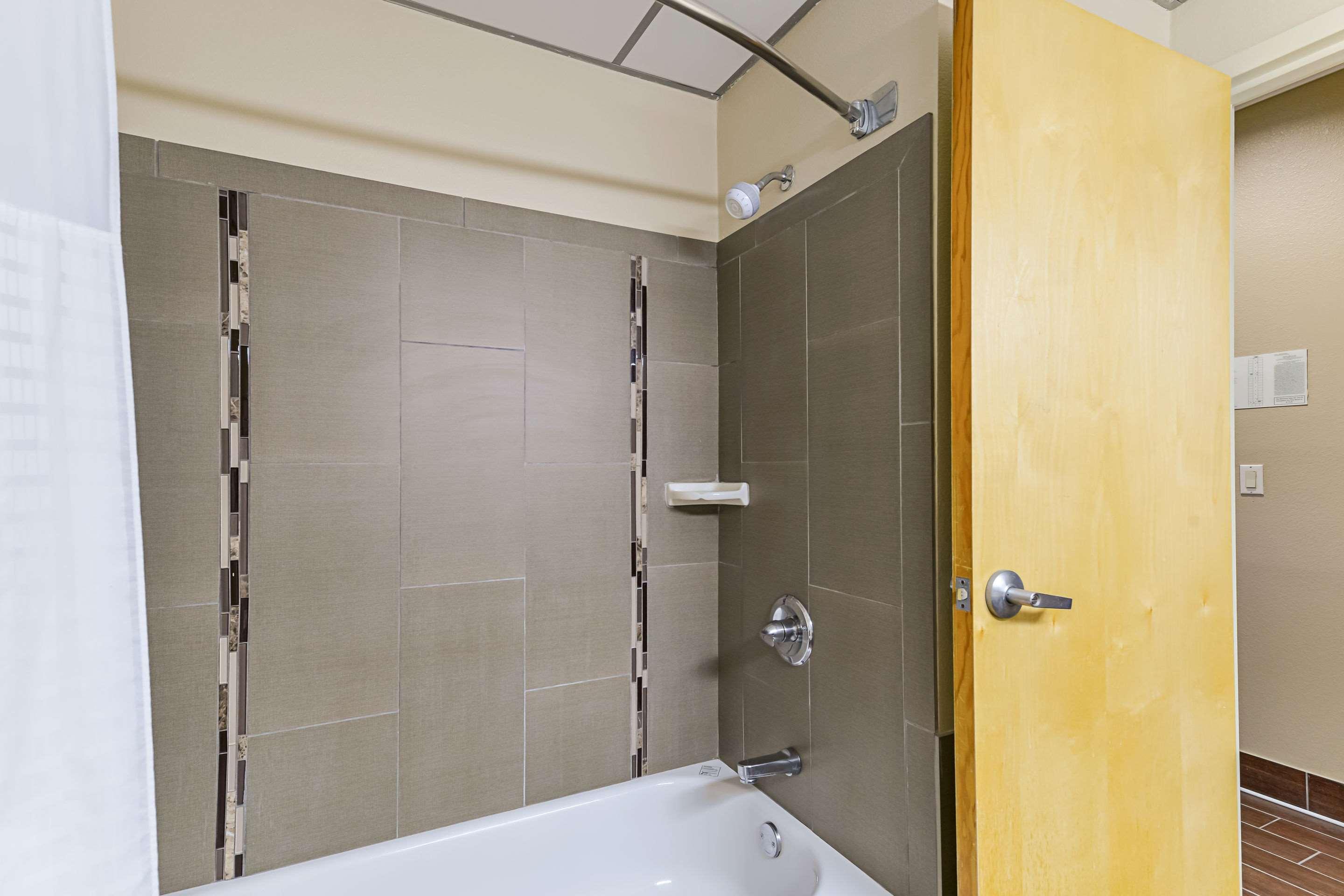 Quality Suites Lubbock Eksteriør bilde